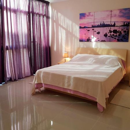 Charming Apartment-Wifi-Sleeps 5 Marsaskala Kültér fotó