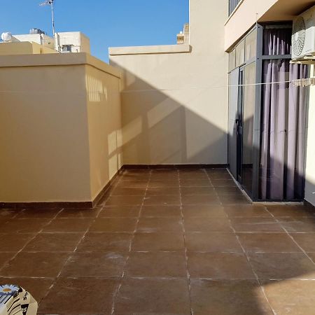 Charming Apartment-Wifi-Sleeps 5 Marsaskala Kültér fotó
