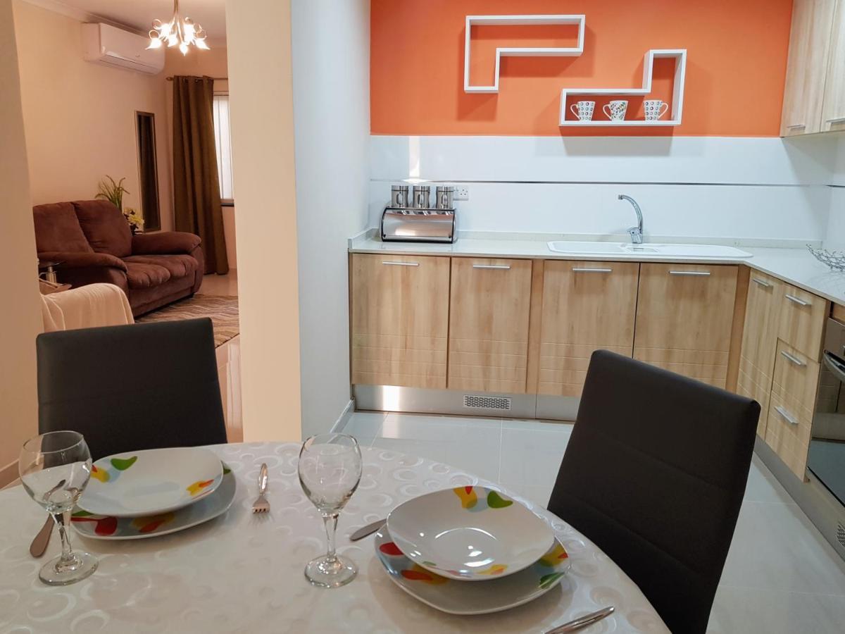 Charming Apartment-Wifi-Sleeps 5 Marsaskala Kültér fotó